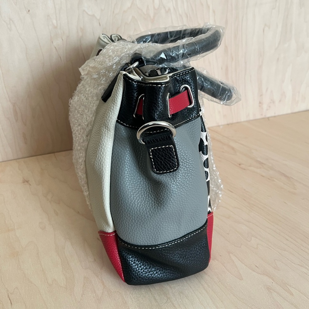 Disney "Mickey Mouse All Ears" Fashion Handbag With Charm NEW - Picture 4 of 7